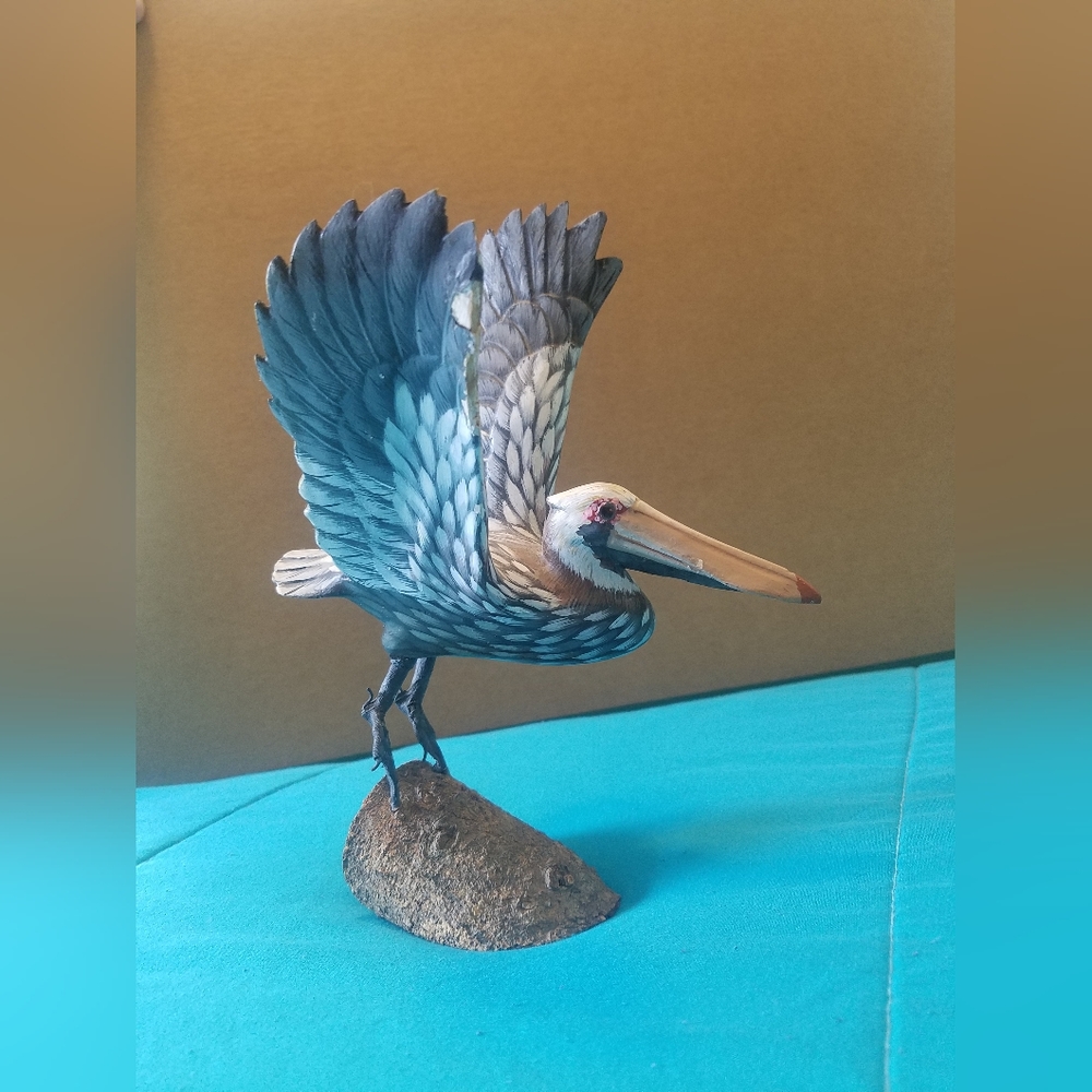 Old Key West Style Seagull Statuette